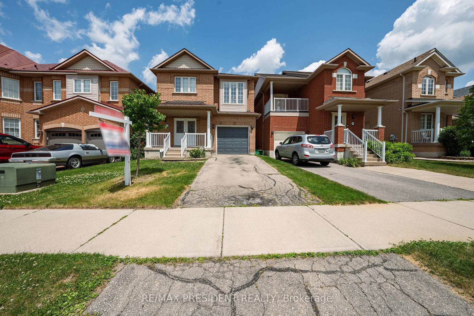 4-redfinch-way-brampton-ontario-w13738442