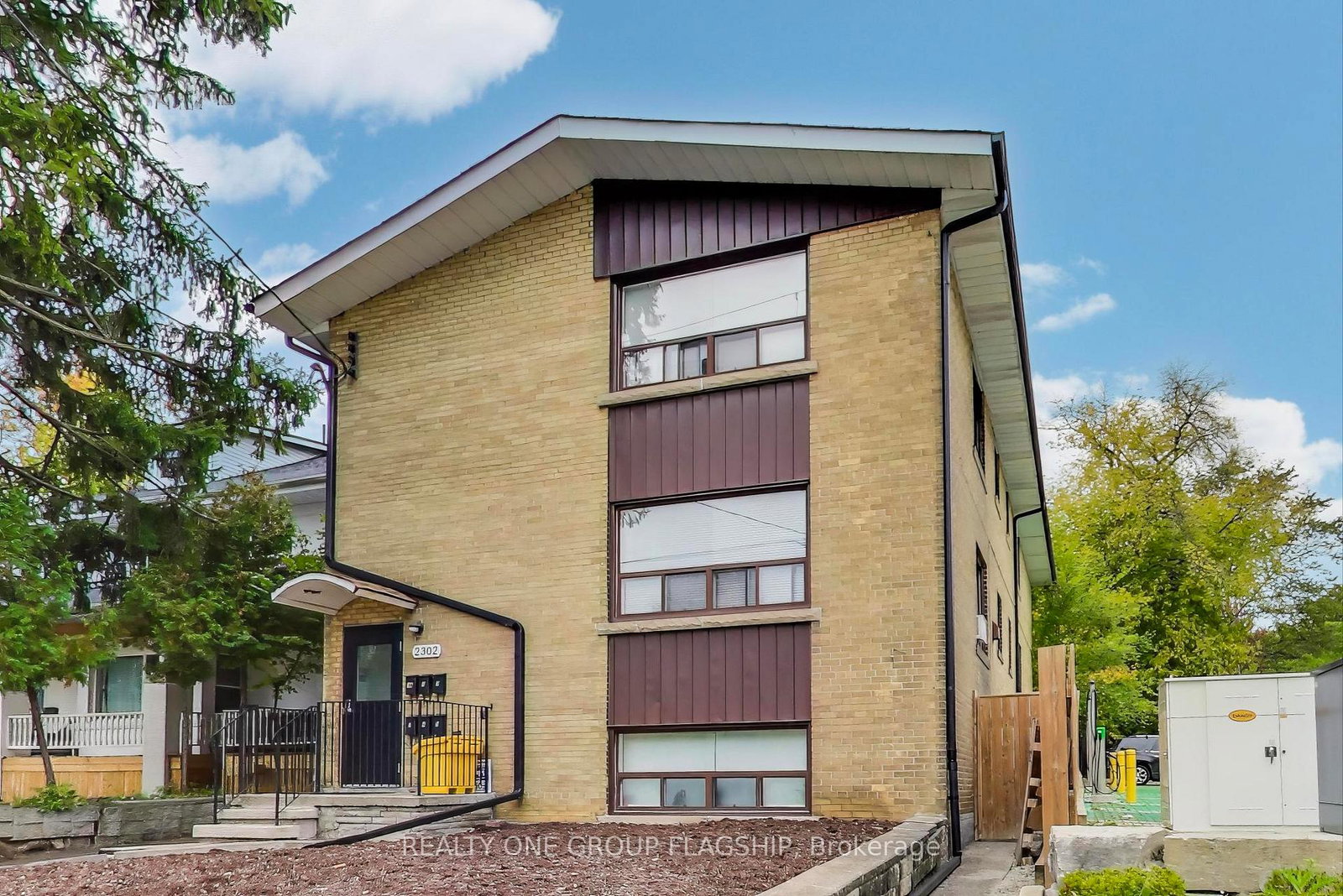 2302-lake-shore-boulevard-w-toronto-etobicoke-ontario-w13738522