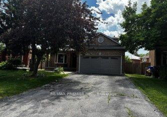 4464-stonemill-court-mississauga-ontario-w13739066