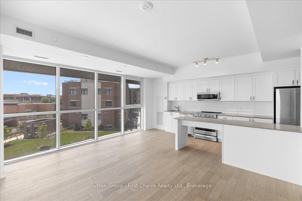 1063-douglas-mccurdy-common-circle-mississauga-ontario-w13739172