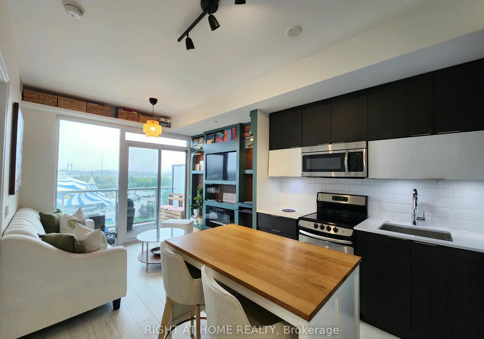 56-annie-craig-drive-toronto-etobicoke-ontario-w13739206