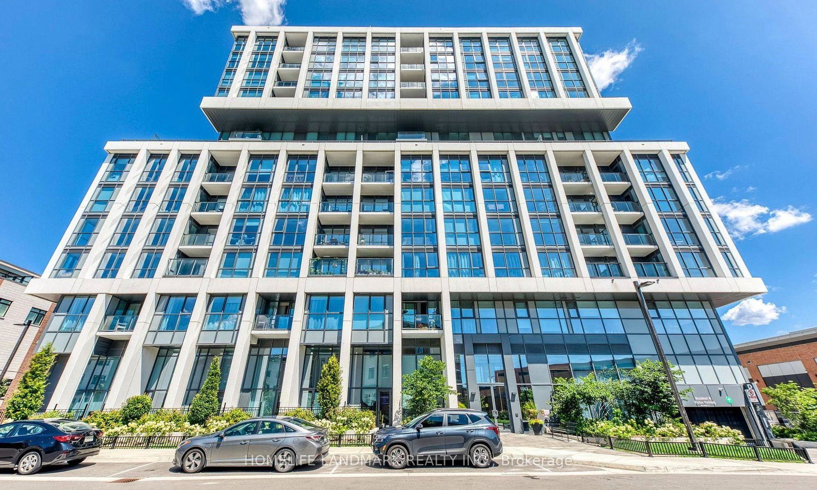 1063-douglas-mccurdy-common-mississauga-ontario-w13739332