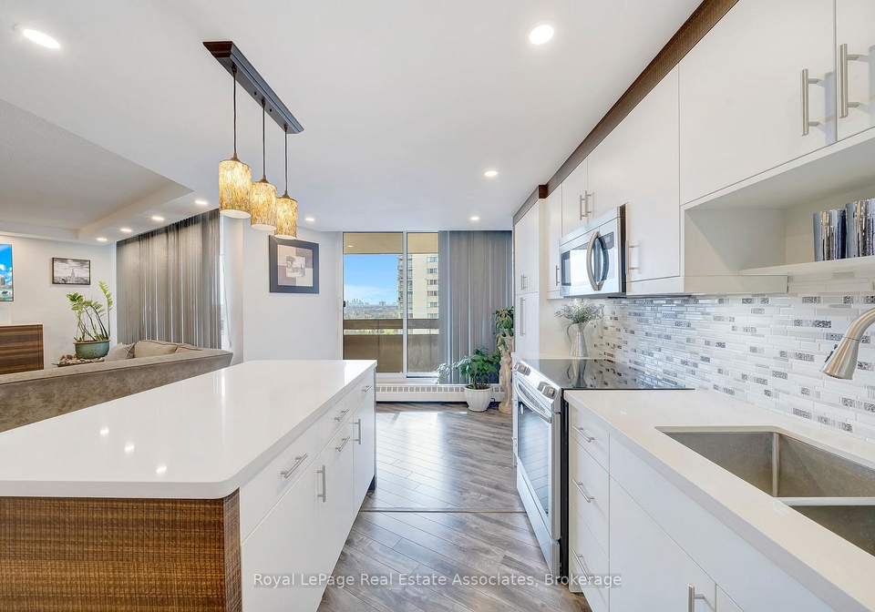 335-mill-road-toronto-etobicoke-ontario-w13739346