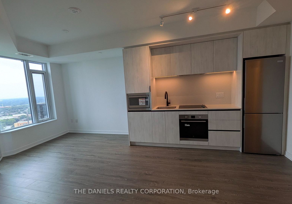 2495-eglinton-avenue-e-mississauga-ontario-w13739386