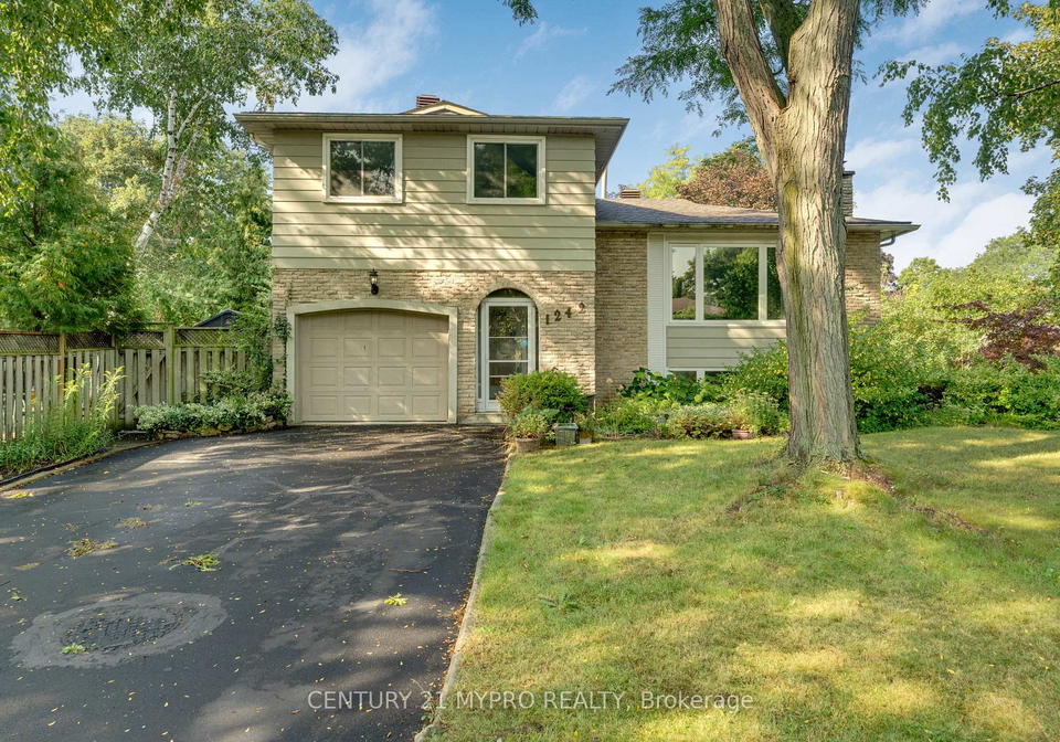 1242-richards-crescent-oakville-ontario-w13739466