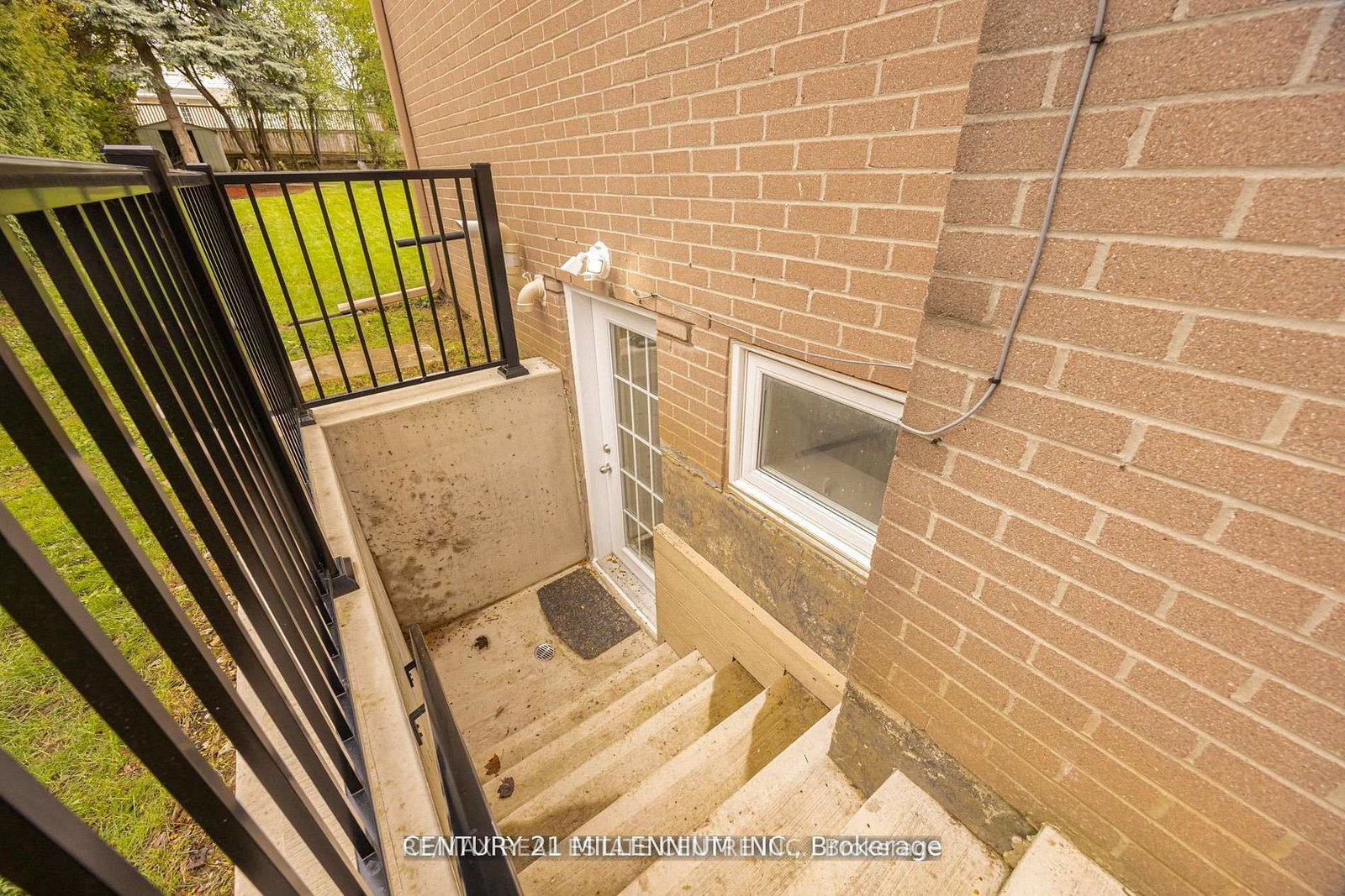 18-ridgehill-drive-brampton-ontario-w13739474