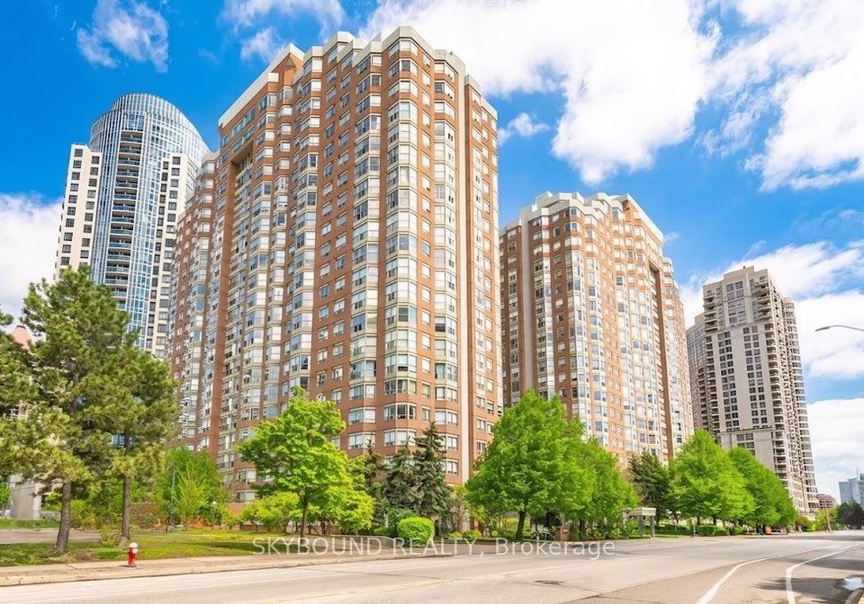 335-webb-drive-mississauga-ontario-w13739926