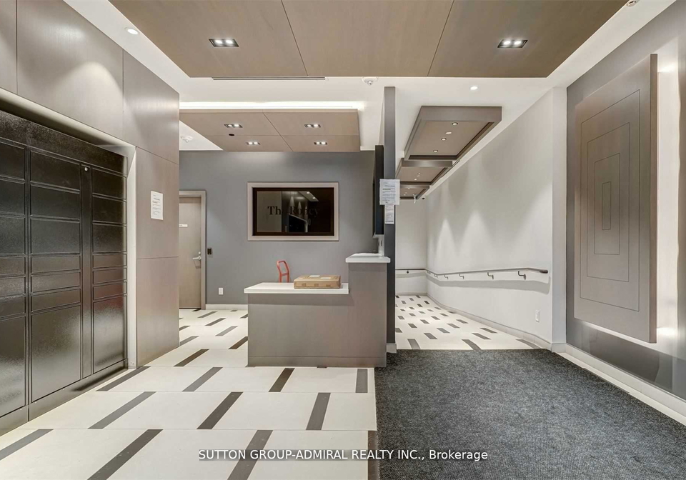 430-roncesvalles-avenue-toronto-toronto-ontario-w13740082