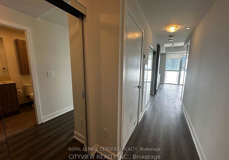 430-square-one-drive-mississauga-ontario-w13740300