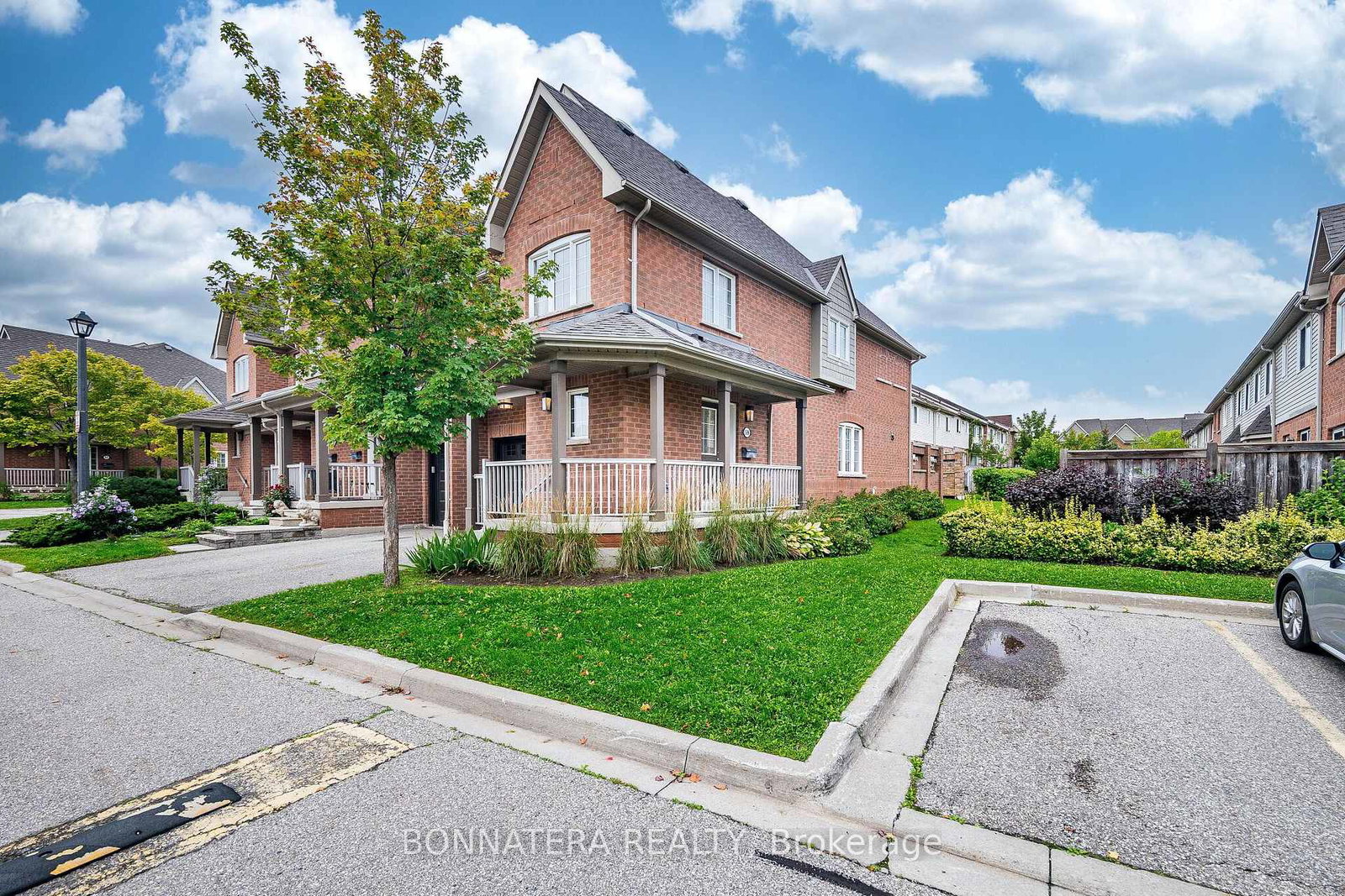 5255-palmetto-place-mississauga-ontario-w13740366