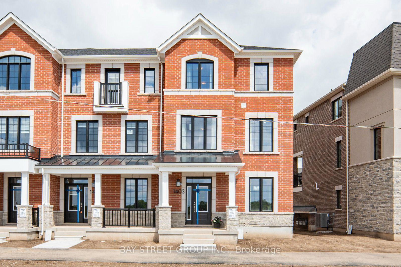 1403-william-halton-parkway-oakville-ontario-w13740412