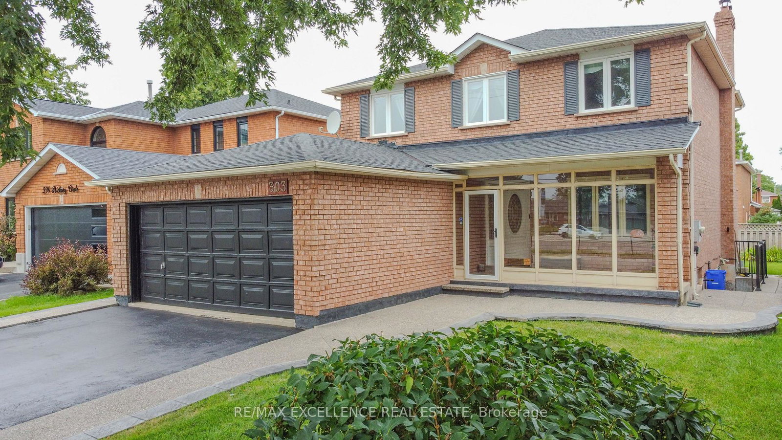 303-hickory-circle-oakville-ontario-w13740702