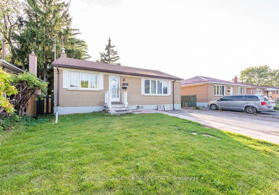 7150-minotola-avenue-mississauga-ontario-w13740730