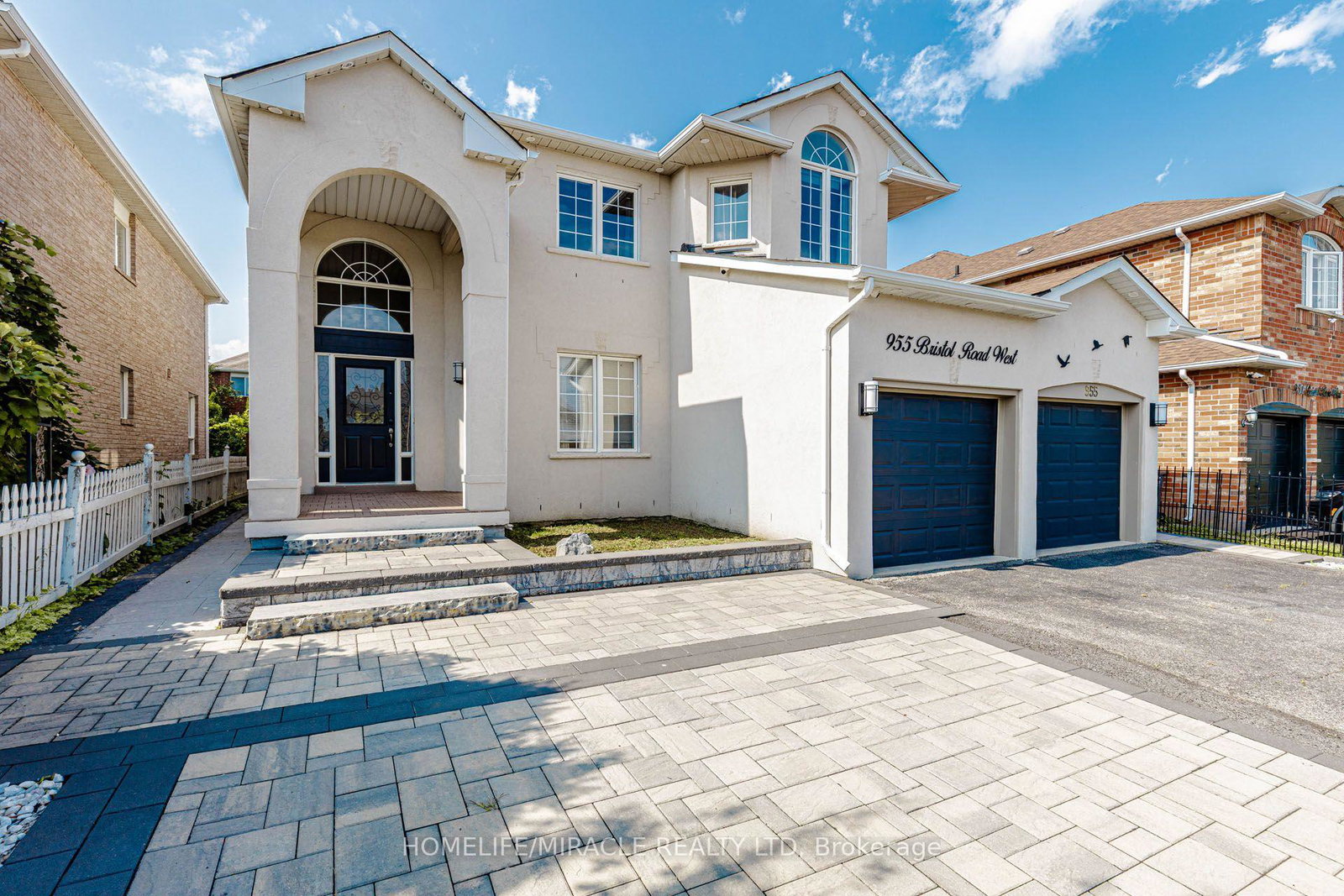 955-bristol-road-w-mississauga-ontario-w13740798