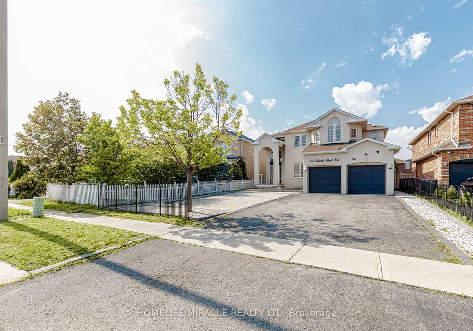 955-bristol-road-w-mississauga-ontario-w13740798