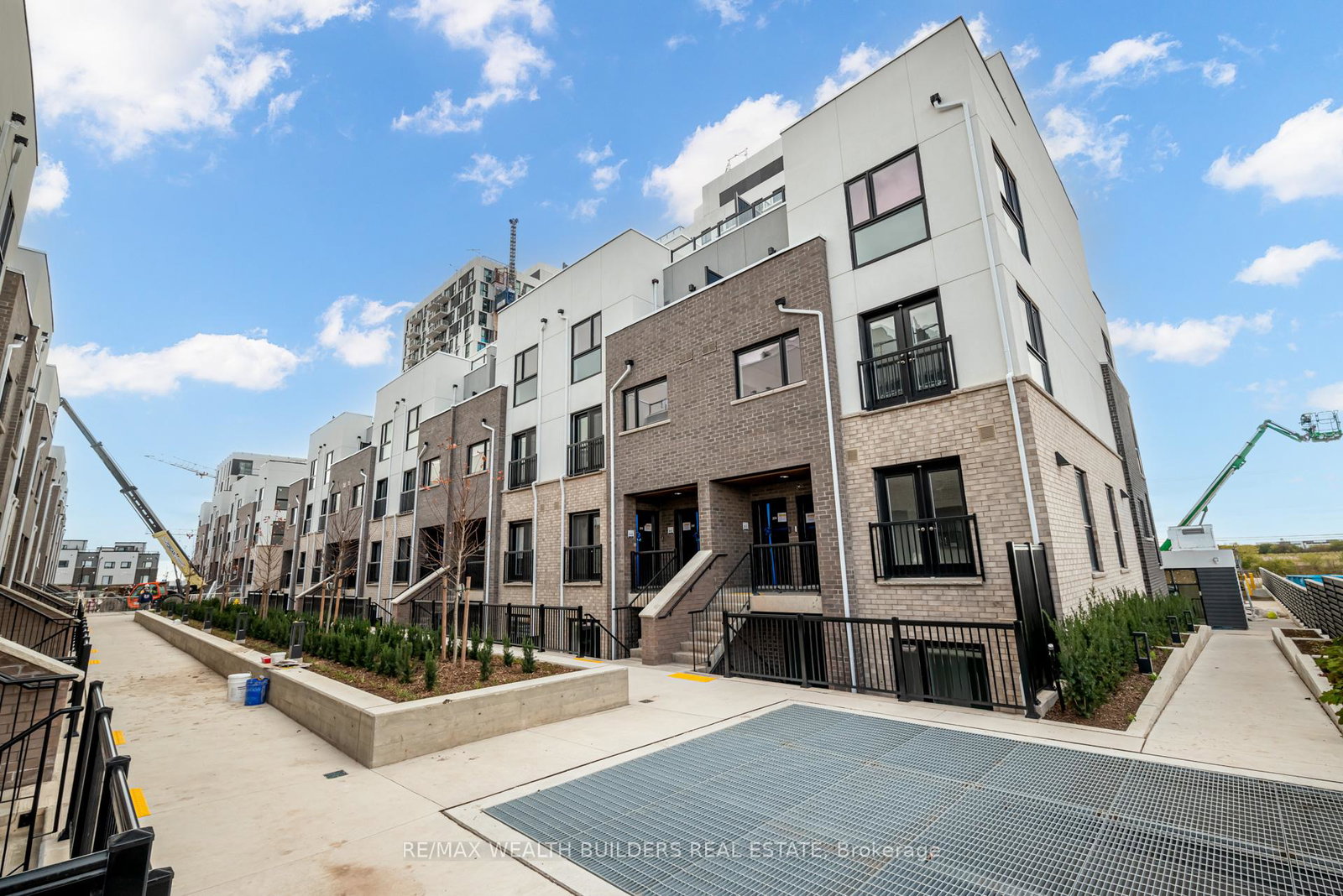 349-wheat-boom-drive-w-oakville-ontario-w13740850