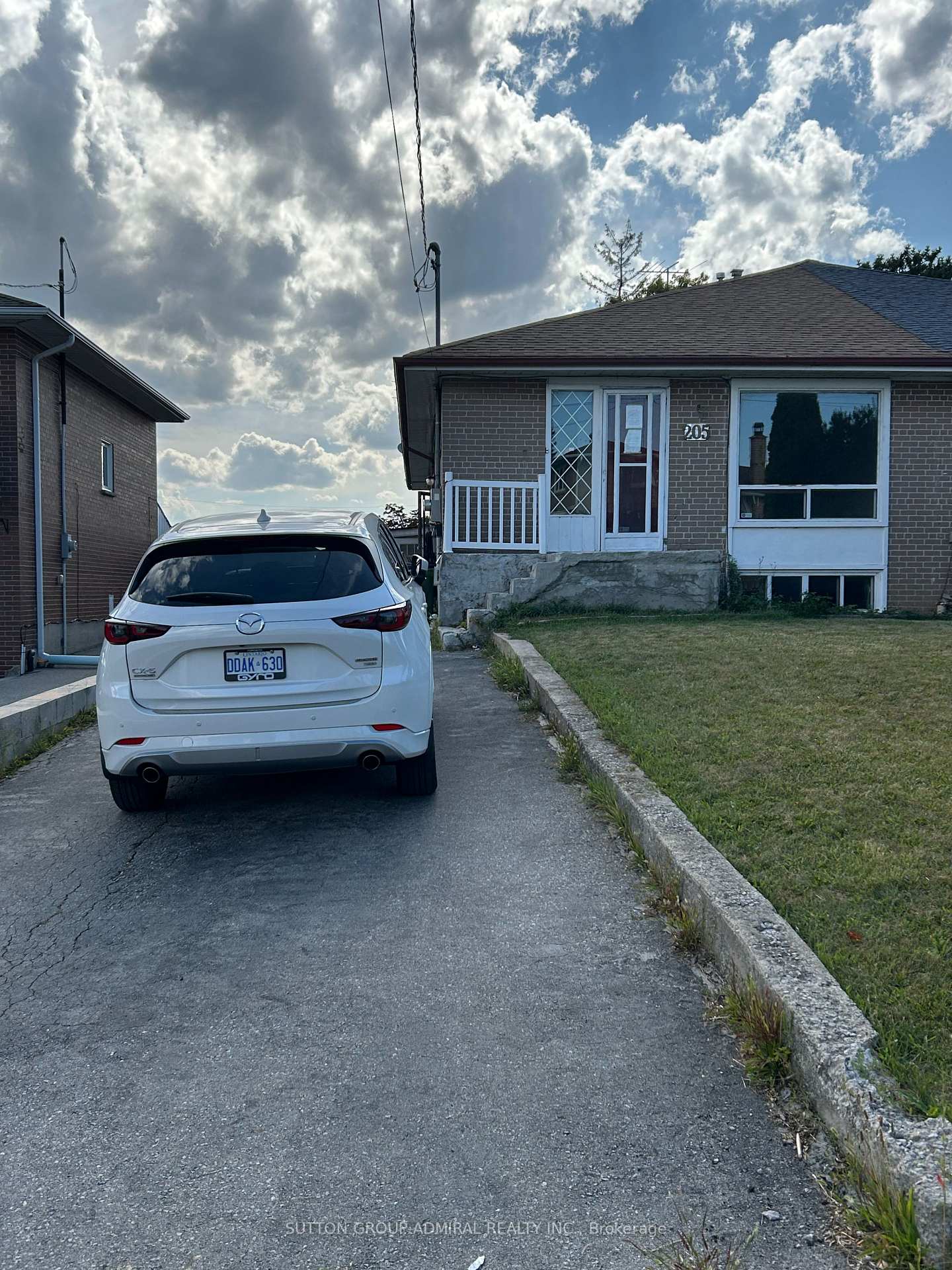 205-st-lucie-drive-toronto-york-ontario-w13741226