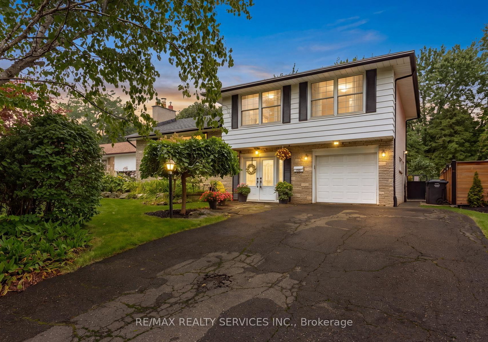 193-elizabeth-street-s-brampton-ontario-w13741916