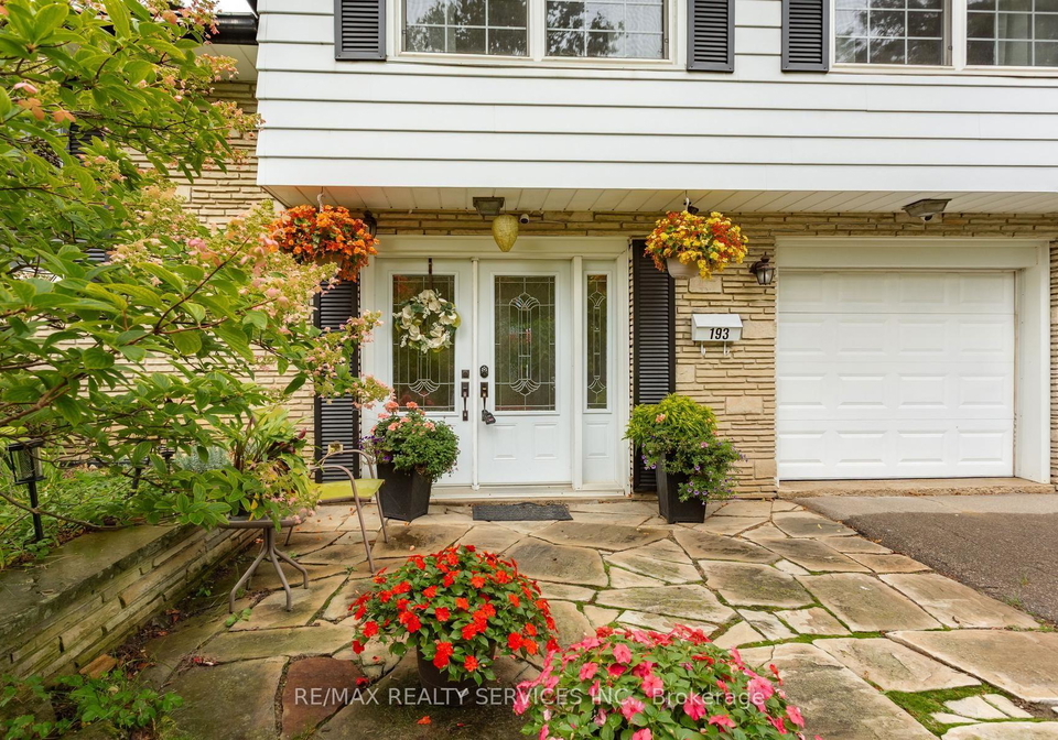 193-elizabeth-street-s-brampton-ontario-w13741916