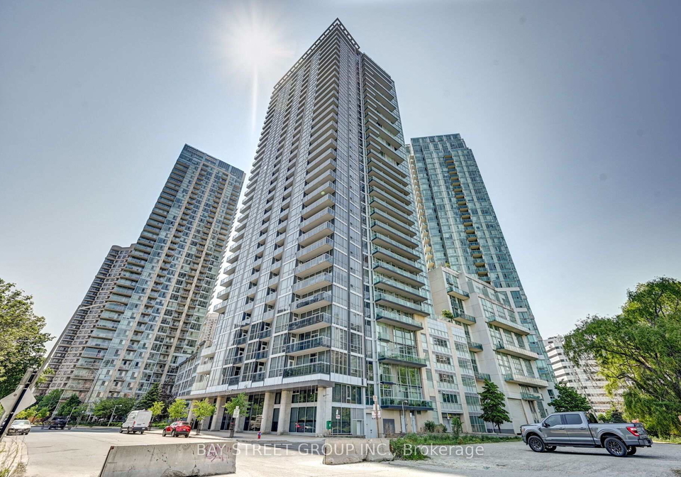 223-webb-drive-mississauga-ontario-w13741960
