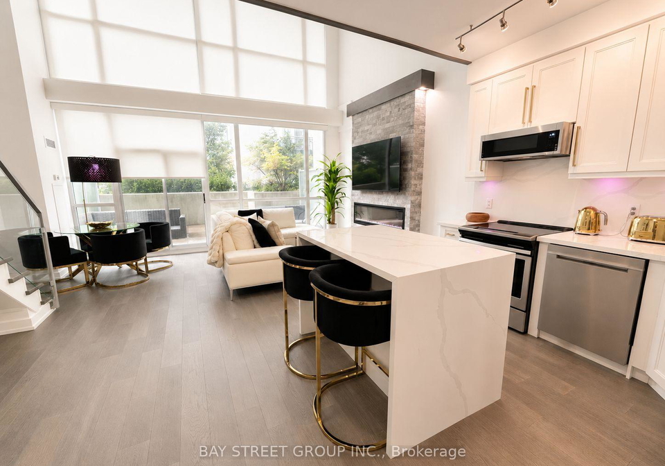 223-webb-drive-mississauga-ontario-w13741960