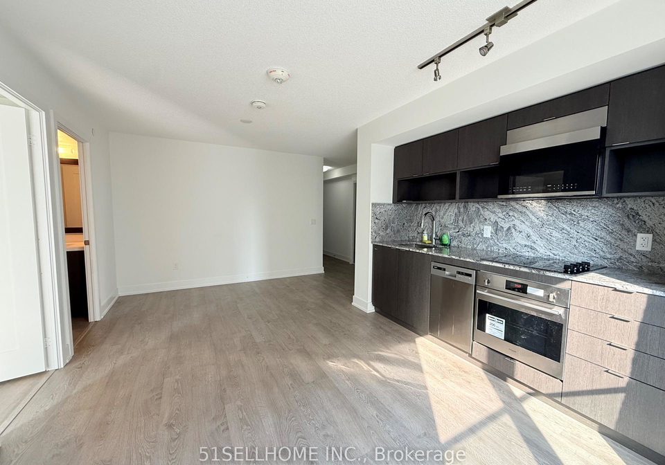 9-mabelle-avenue-toronto-etobicoke-ontario-w13742046