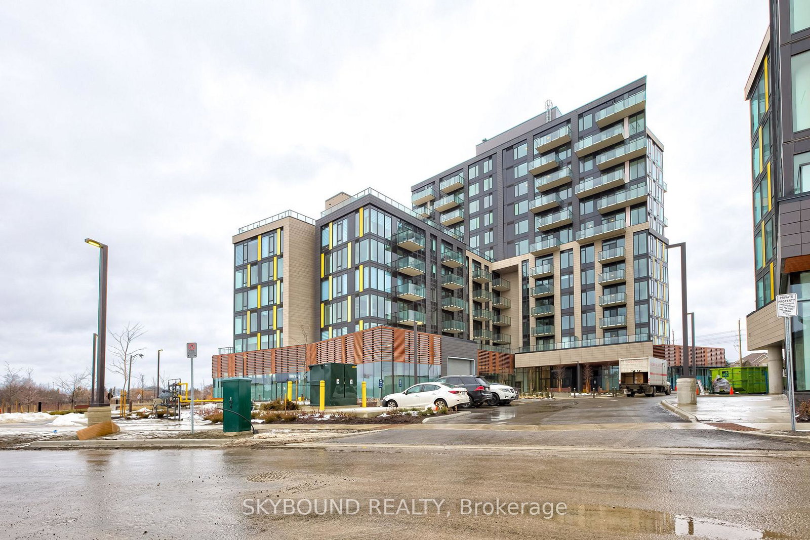 1415-dundas-street-oakville-ontario-w13742186