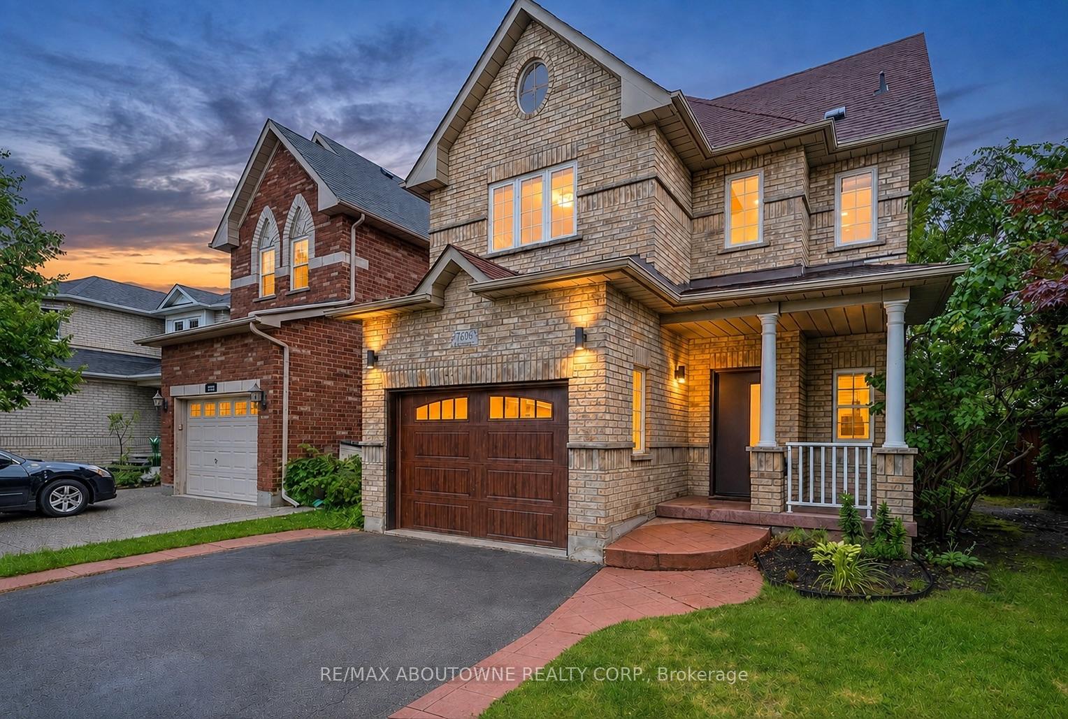 1282-parkhurst-drive-oakville-ontario-w13742238