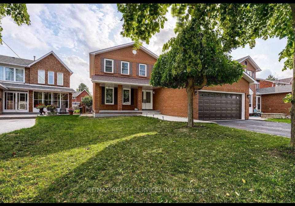 22-pretty-place-brampton-ontario-w13742254