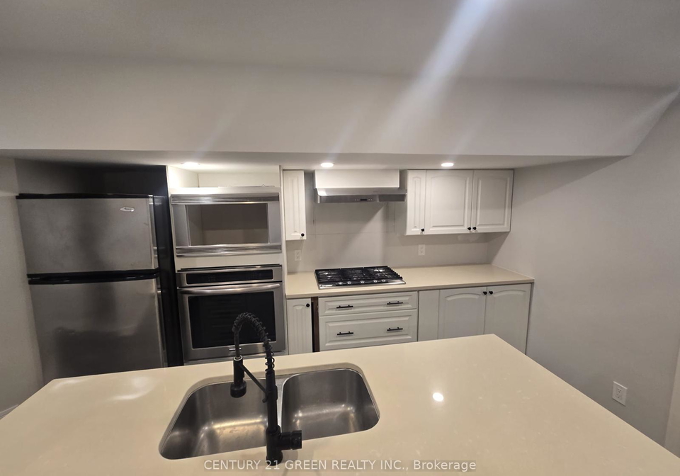 2483-old-brompton-way-oakville-ontario-w13742424