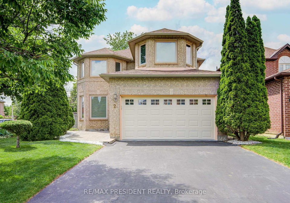 2-banner-road-brampton-ontario-w13742460