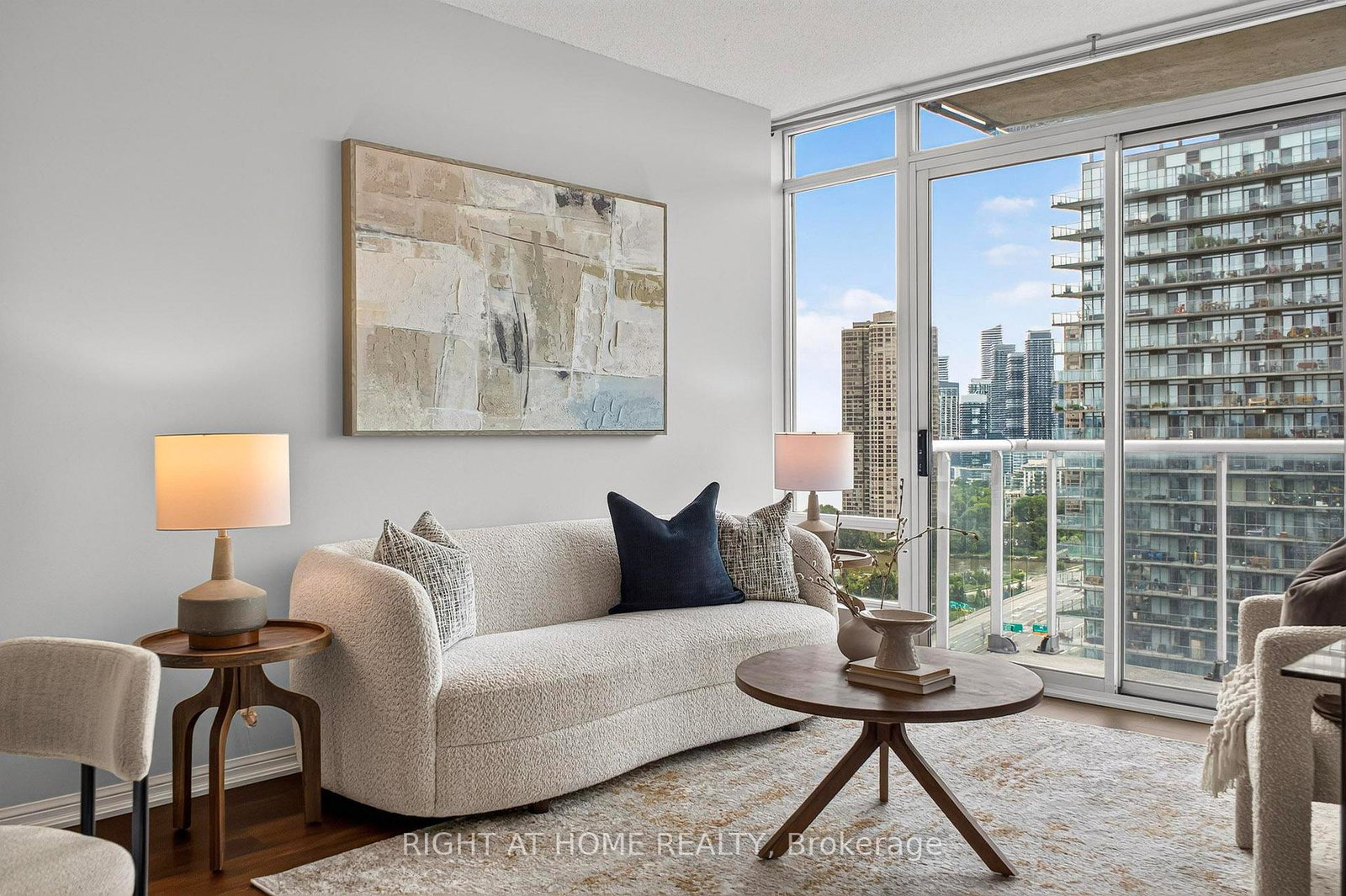 15-windermere-avenue-toronto-toronto-ontario-w13742476