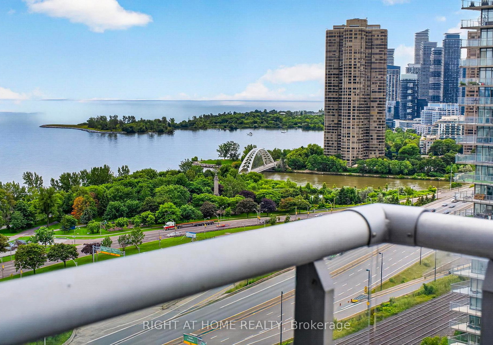 15-windermere-avenue-toronto-toronto-ontario-w13742476