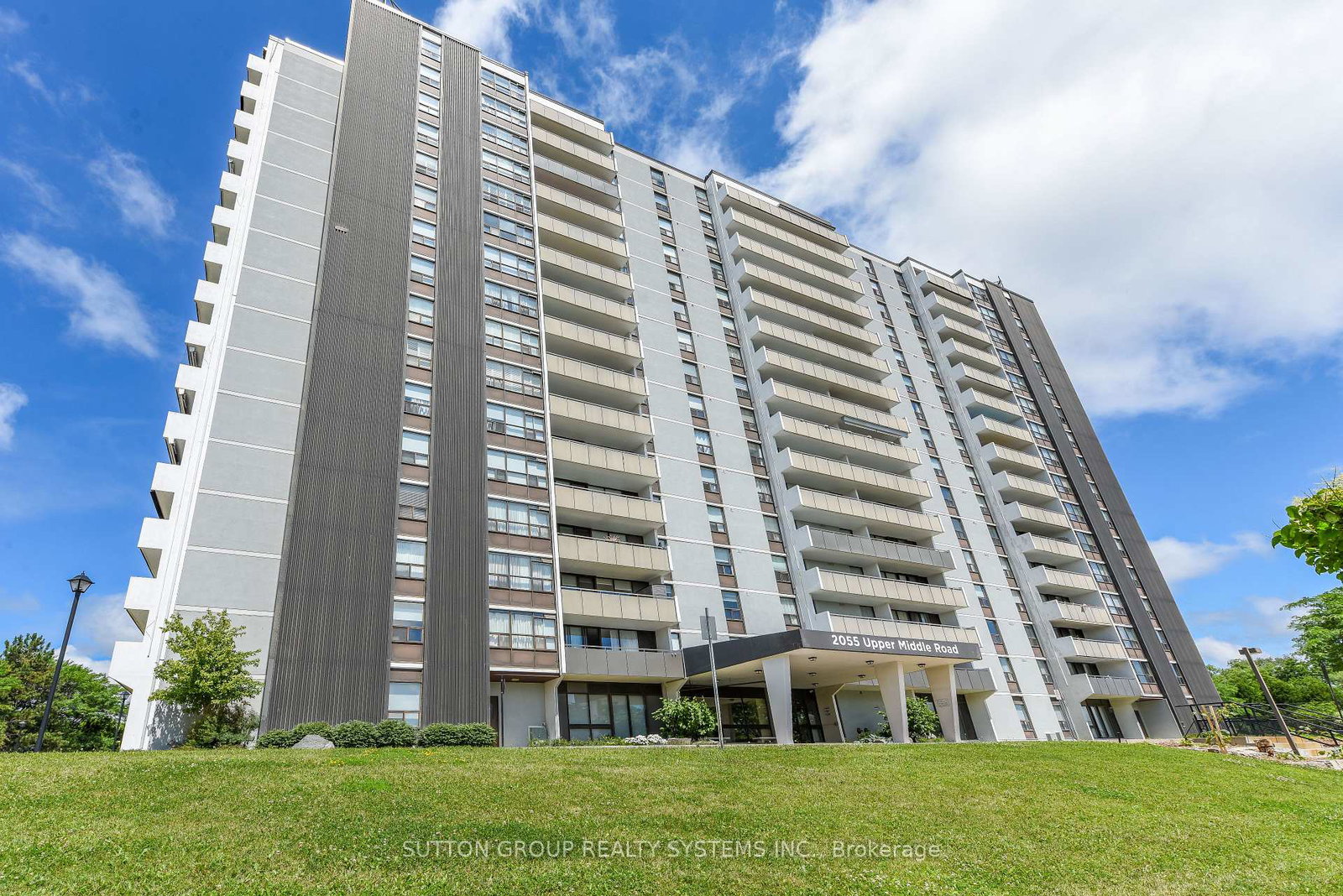 2055-upper-middle-road-burlington-ontario-w13742690