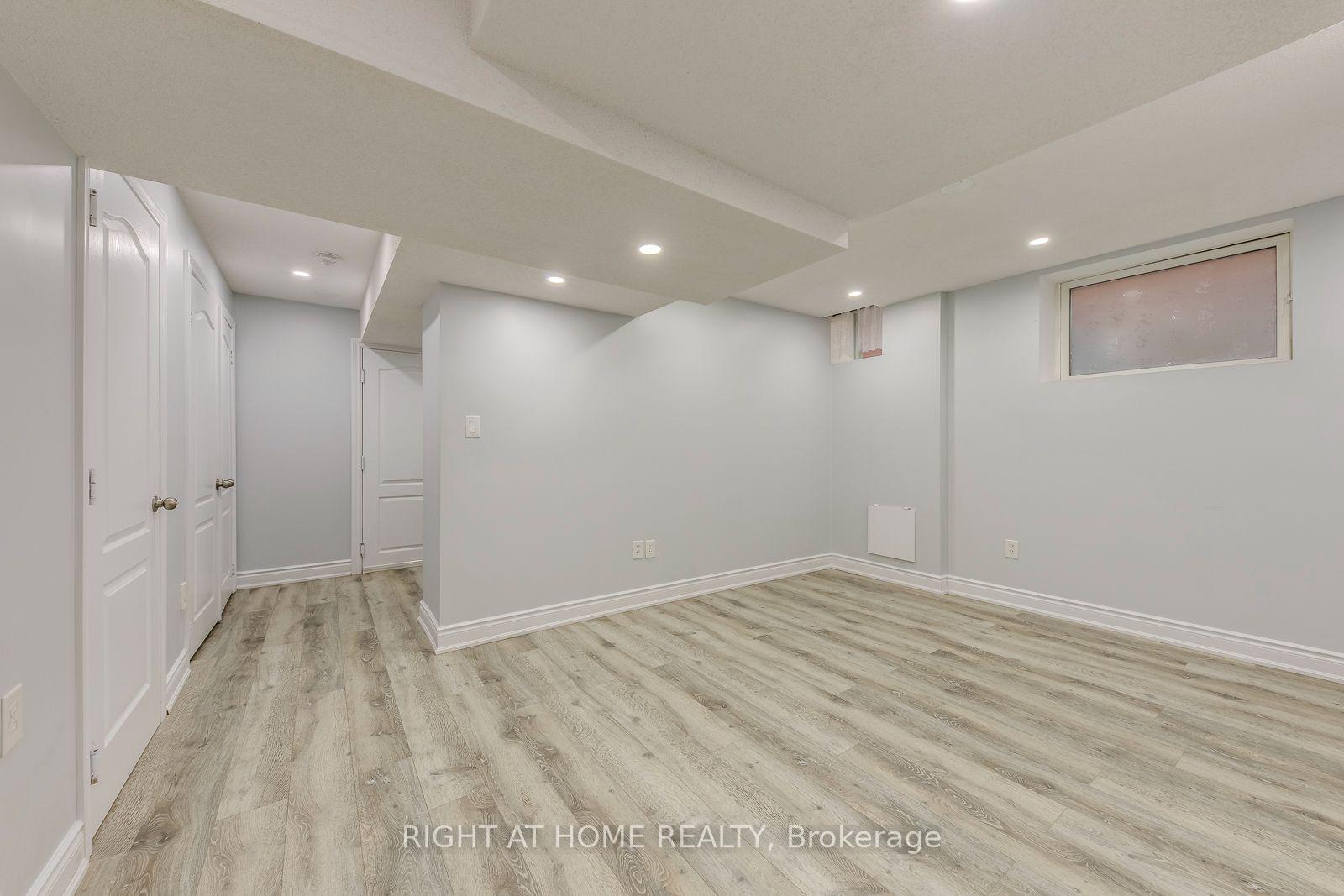 5349-lismic-boulevard-mississauga-ontario-w13742692