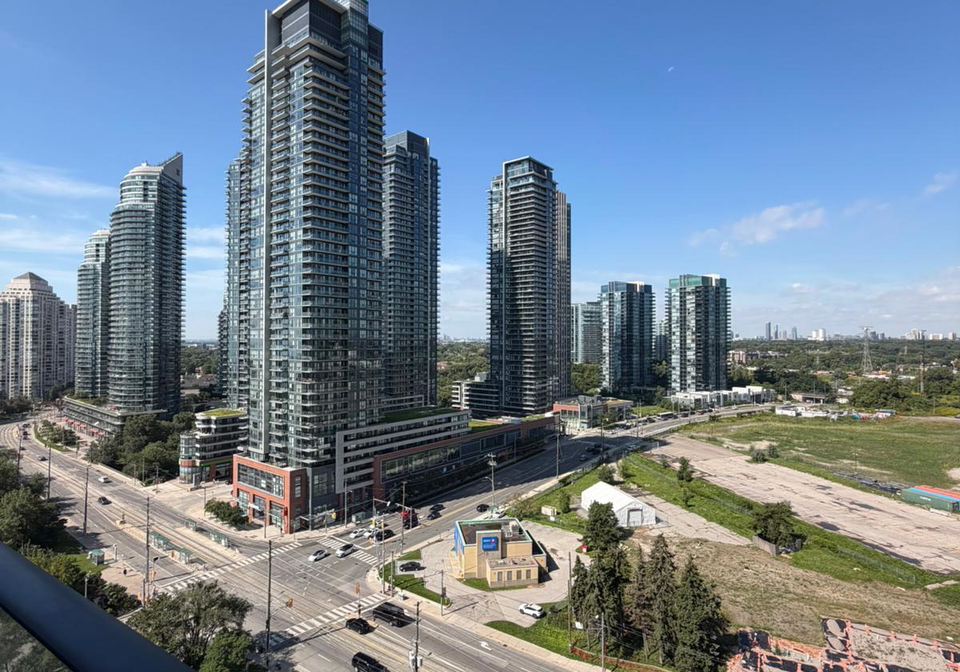 30-shorebreeze-drive-e-toronto-etobicoke-ontario-w13742770