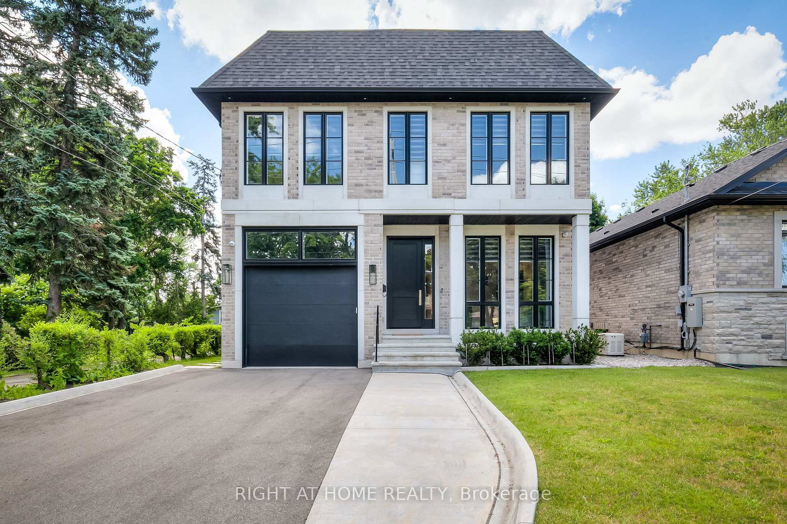 124-n-shaver-avenue-n-toronto-etobicoke-ontario-w13742926