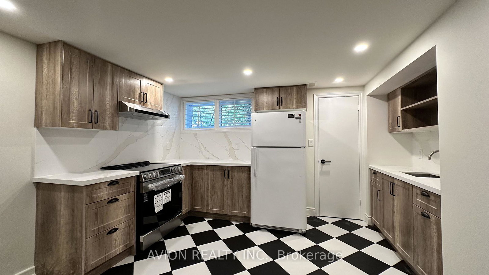 570-exbury-crescent-mississauga-ontario-w13743166