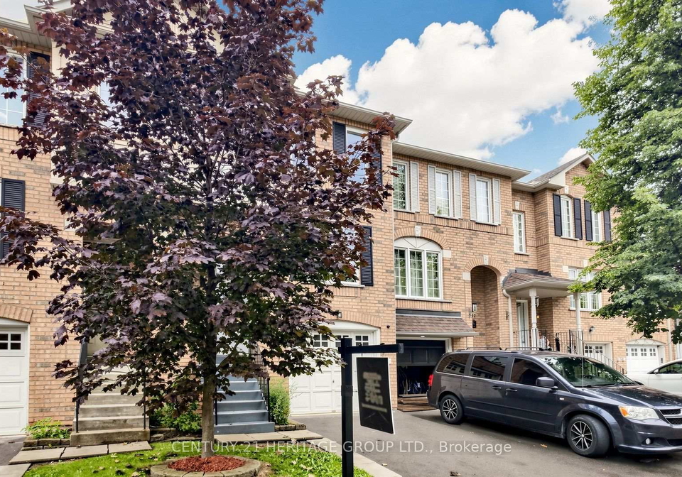 unit-39-2-clay-brick-court-brampton-ontario-w13743206