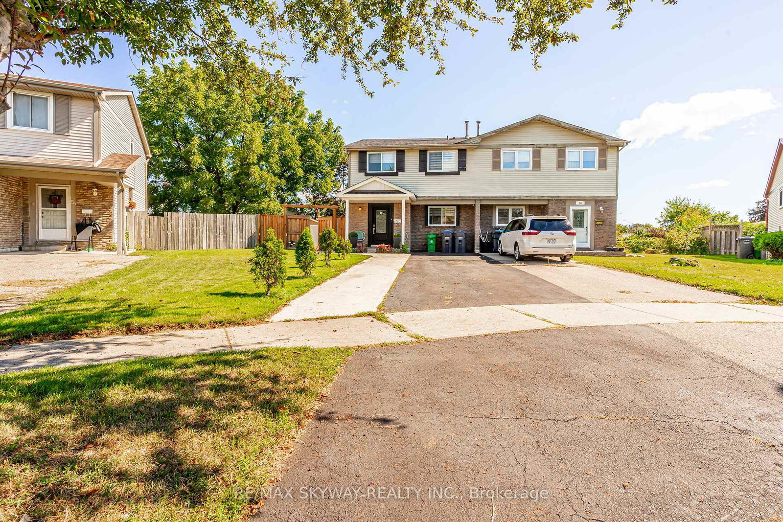 52-charters-road-brampton-ontario-w13743358