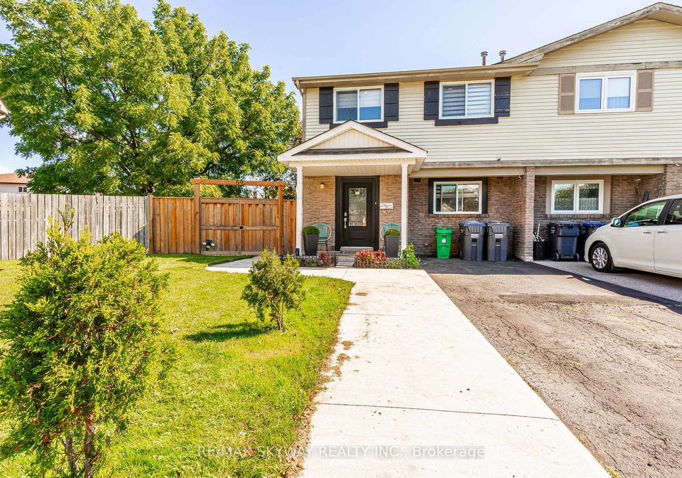 52-charters-road-brampton-ontario-w13743358
