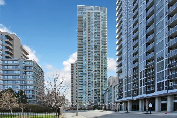225-webb-drive-mississauga-ontario-w13743412