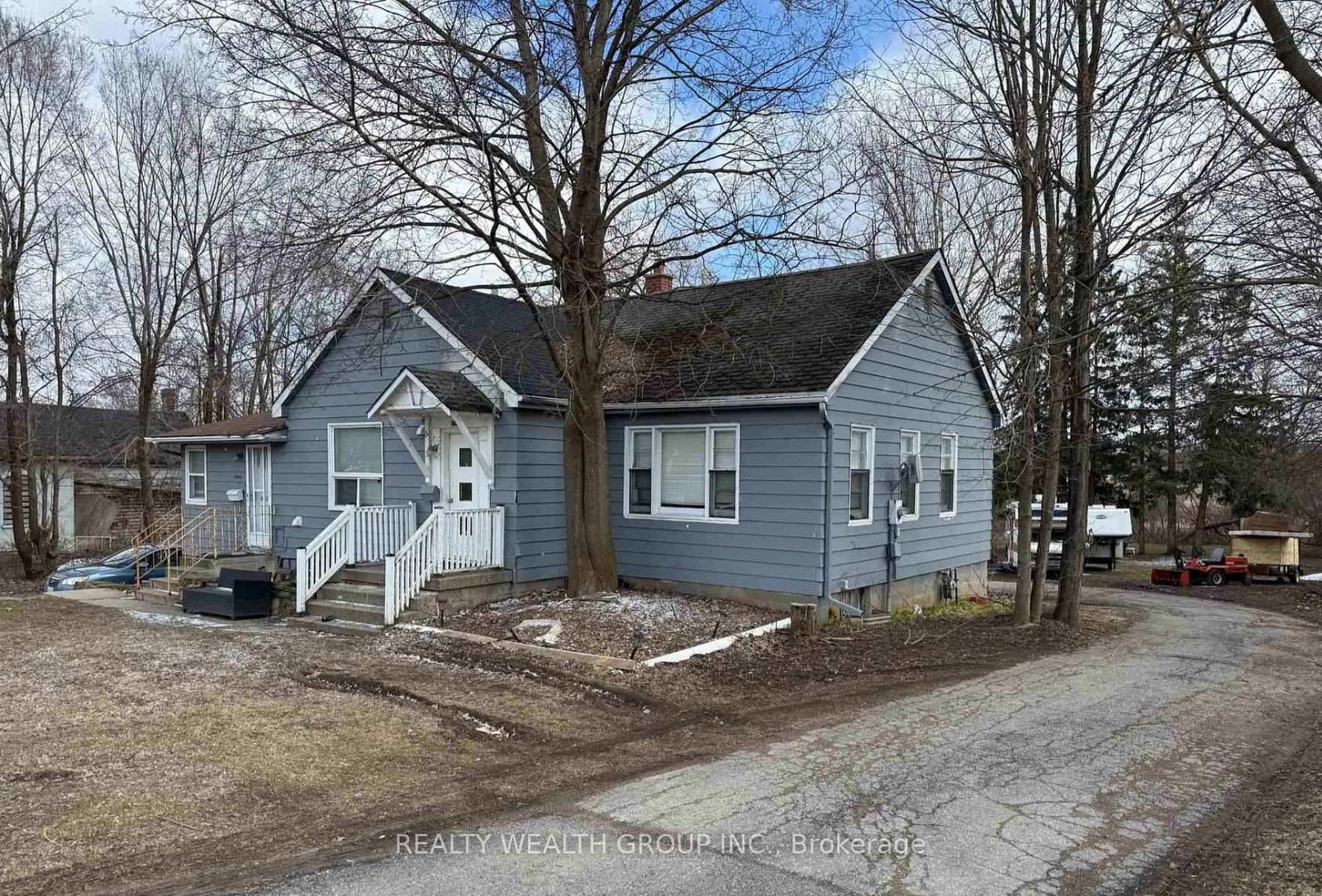 292-broadway-orangeville-ontario-w13743668