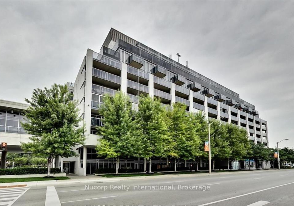 1040-the-queensway-toronto-etobicoke-ontario-w13743692
