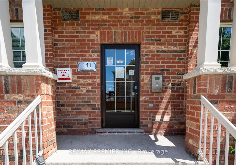 141-isaac-devins-boulevard-toronto-york-ontario-w13743722