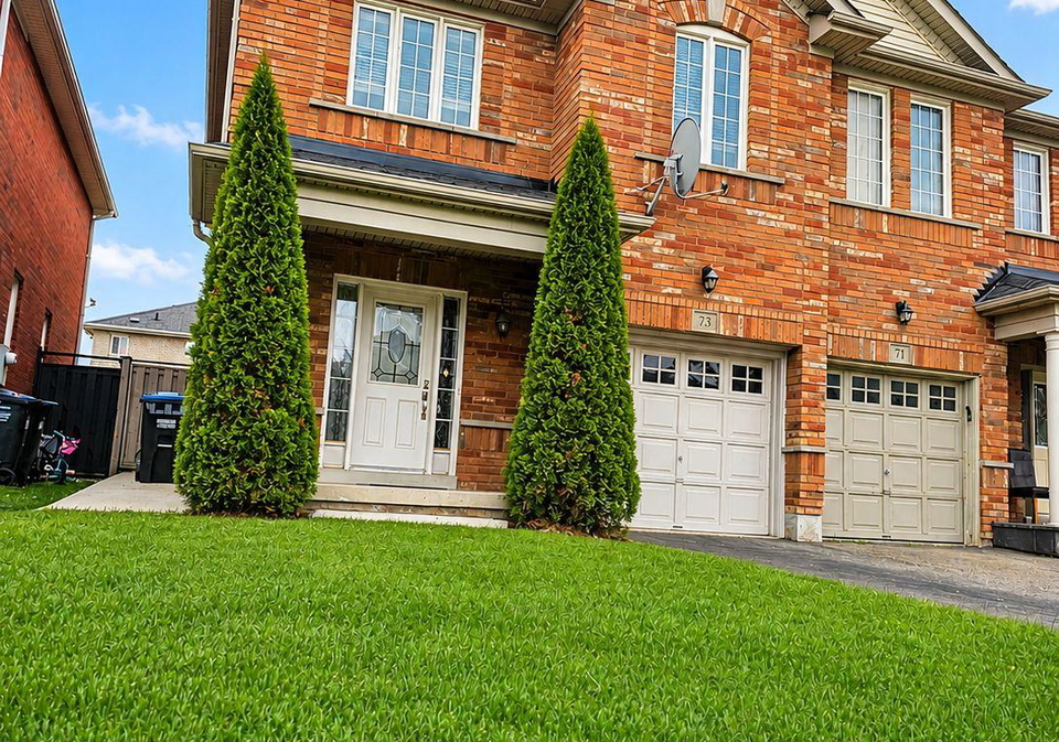 73-hollingsworth-circle-brampton-ontario-w13743856