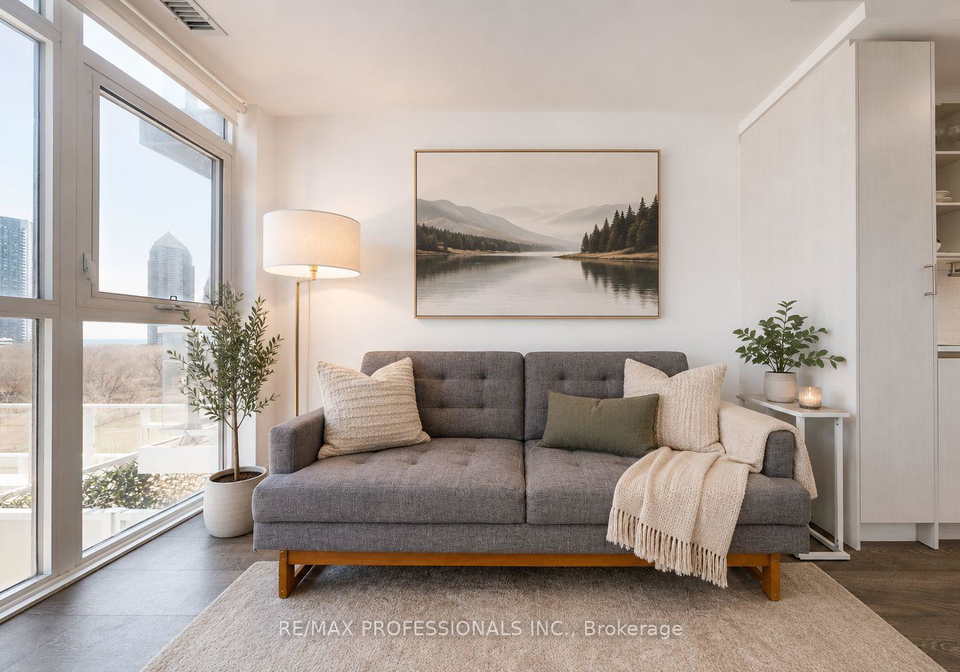 251-manitoba-street-toronto-etobicoke-ontario-w13743922