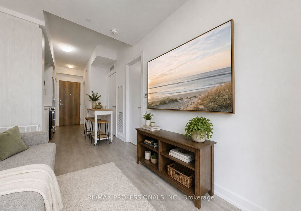 251-manitoba-street-toronto-etobicoke-ontario-w13743922