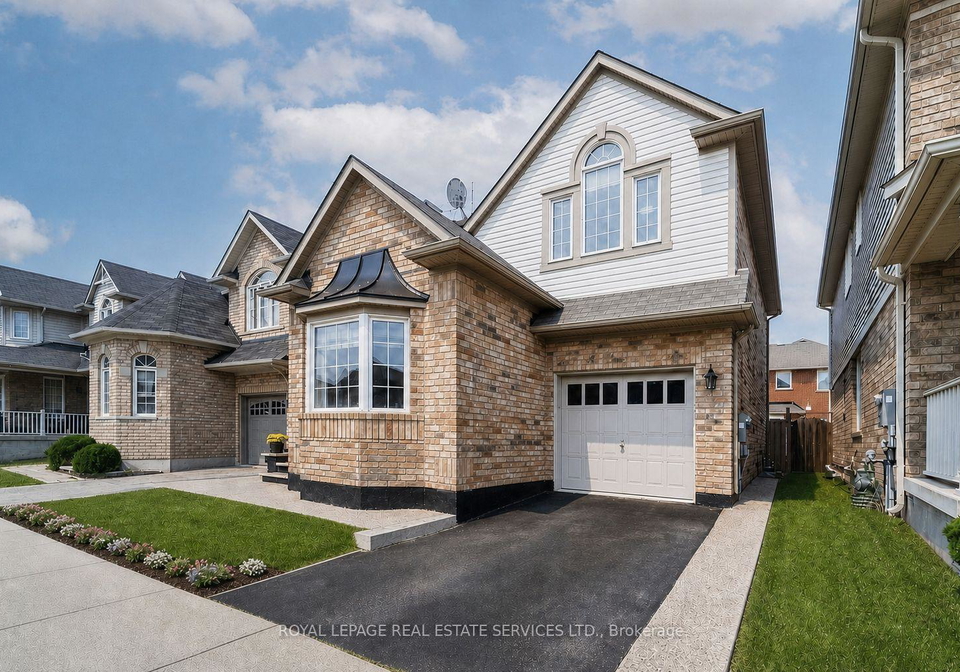 243-mcdougall-cross-milton-ontario-w13743956