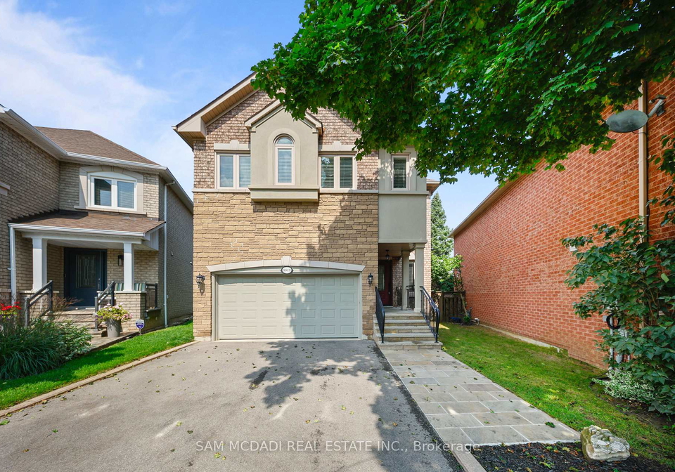 5519-windy-hill-court-mississauga-ontario-w13744168